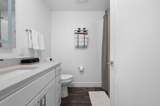 134 Gillis Street 15, Traverse City, MI 49684