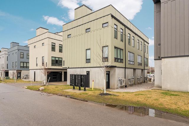 134 Gillis Street 15, Traverse City, MI 49684