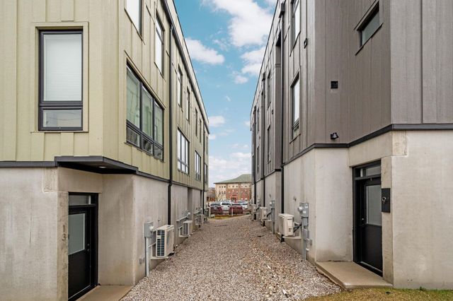 134 Gillis Street 15, Traverse City, MI 49684