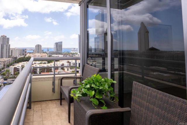 700 Front Street 1102, San Diego, CA 92101