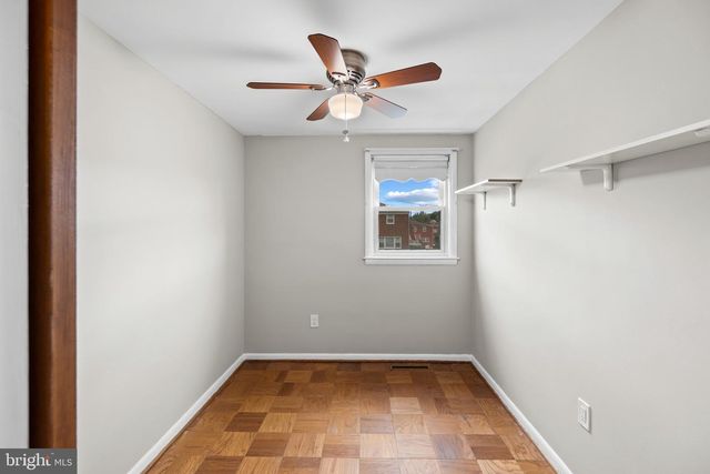 943 CIRCLE DR, Baltimore, MD 21227