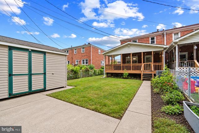 943 CIRCLE DR, Baltimore, MD 21227