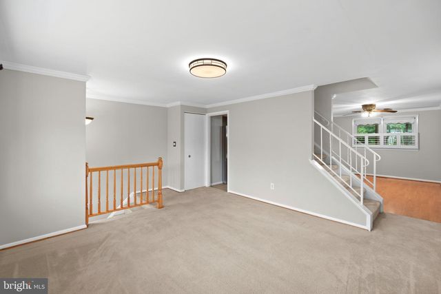943 CIRCLE DR, Baltimore, MD 21227