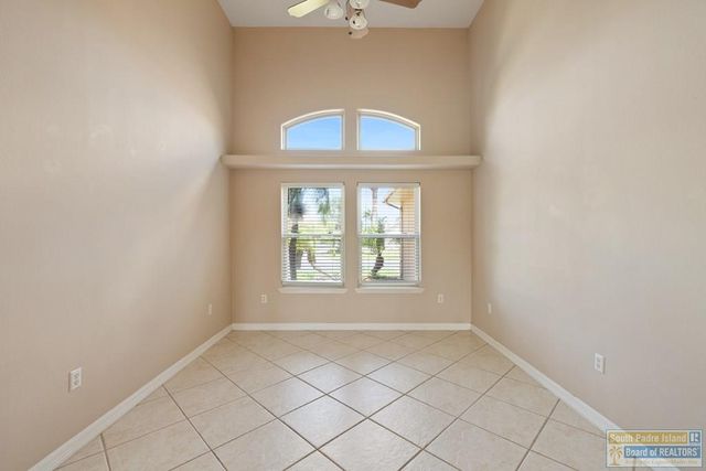 14 Cypress Point, Laguna Vista, TX 78578