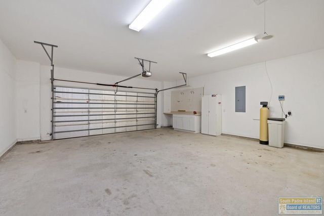 14 Cypress Point, Laguna Vista, TX 78578