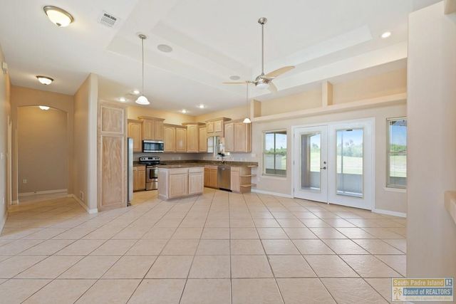 14 Cypress Point, Laguna Vista, TX 78578