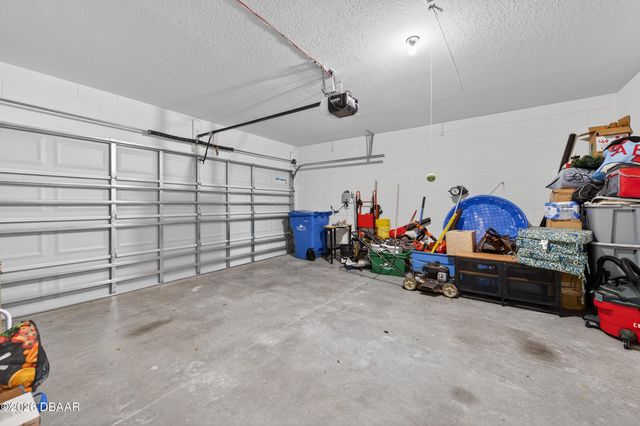 387 Pelham Park Drive, Deland, FL 32720