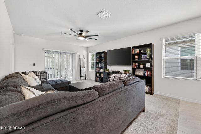 387 Pelham Park Drive, Deland, FL 32720