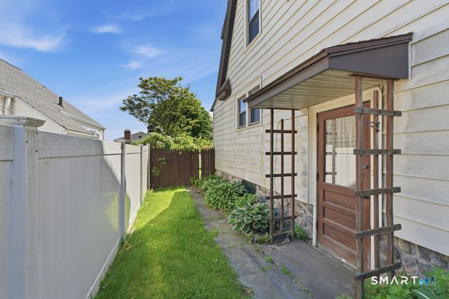 443 Highland Avenue, Waterbury, CT 06708