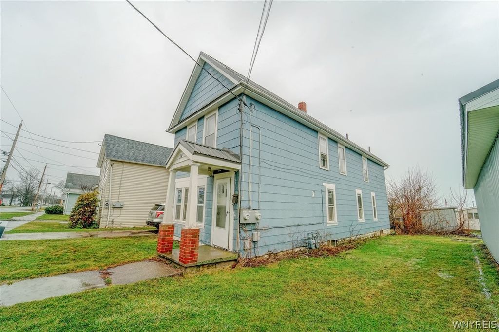 114 East Pine Street, Dunkirk, NY 14048