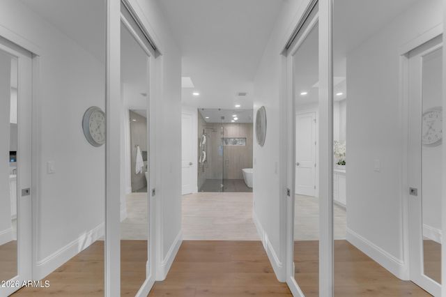 8440 S COLLEGE Lane, Tempe, AZ 85284