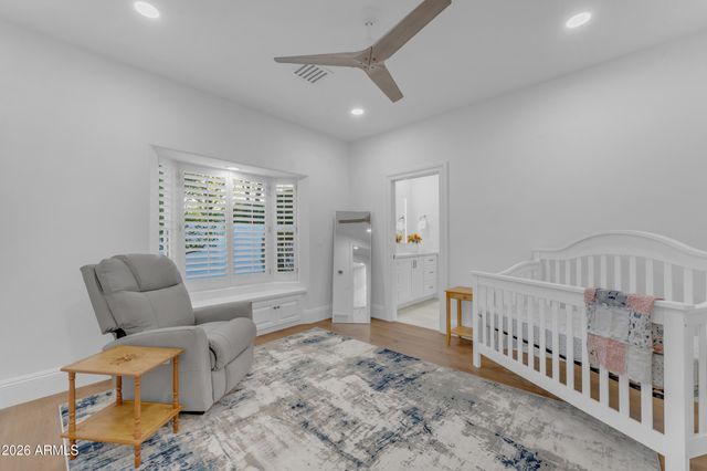 8440 S COLLEGE Lane, Tempe, AZ 85284