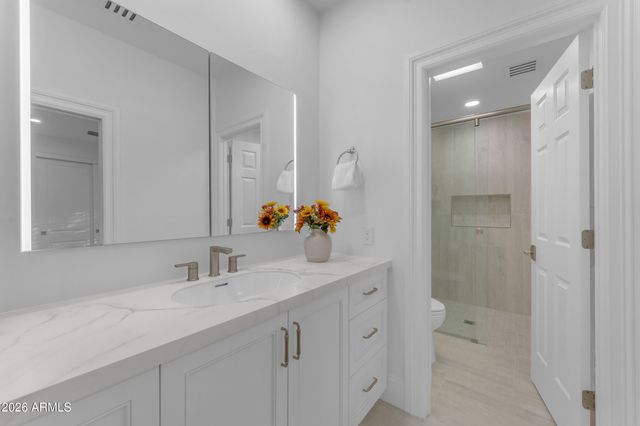 8440 S COLLEGE Lane, Tempe, AZ 85284