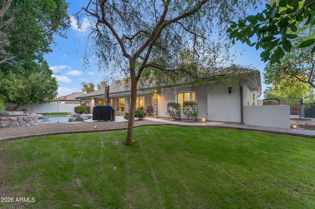 8440 S COLLEGE Lane, Tempe, AZ 85284