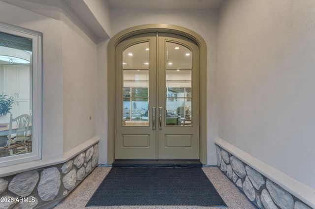 8440 S COLLEGE Lane, Tempe, AZ 85284