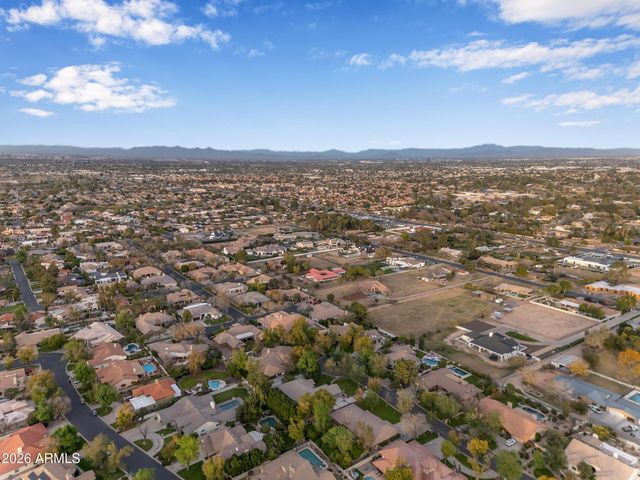 8440 S COLLEGE Lane, Tempe, AZ 85284