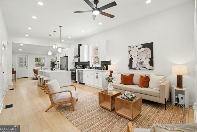 837 Dill Avenue SW, Atlant, GA 30310