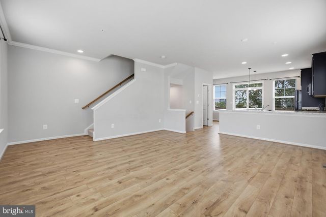 7503 RESCH LOOP, Glen Burnie, MD 21061