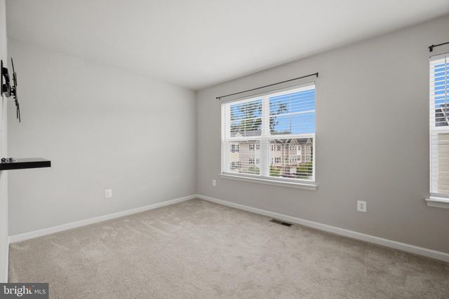 7503 RESCH LOOP, Glen Burnie, MD 21061