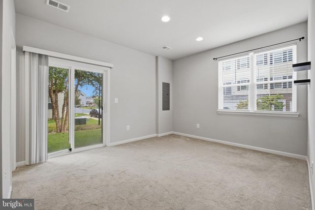 7503 RESCH LOOP, Glen Burnie, MD 21061