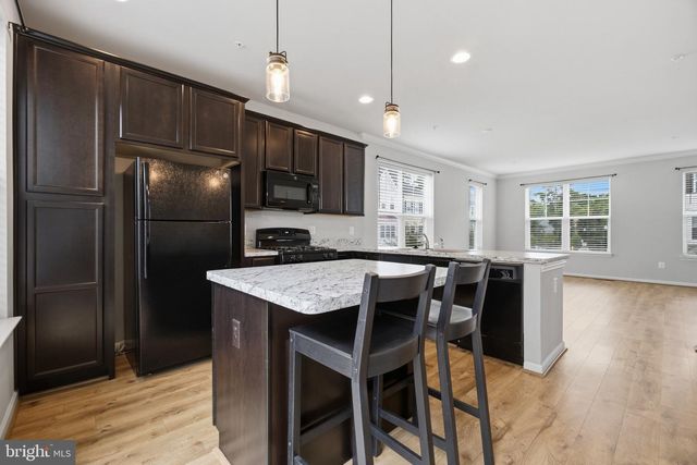 7503 RESCH LOOP, Glen Burnie, MD 21061