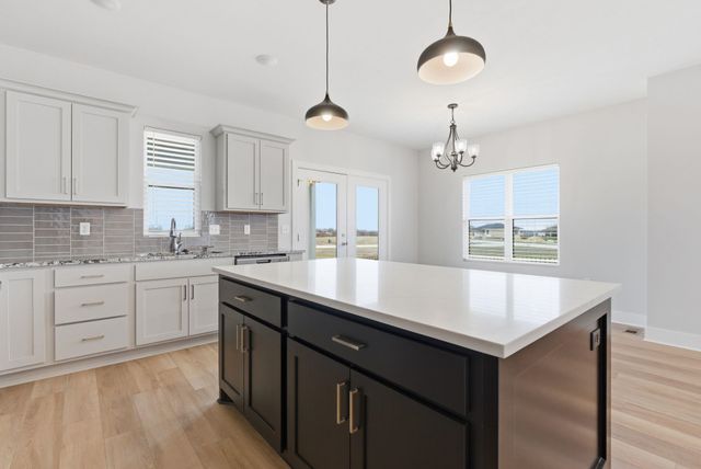 5035 N Highland St, Bel Aire, KS 67220