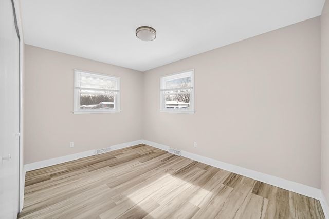 1409 E North Street, Hobart, IN 46342