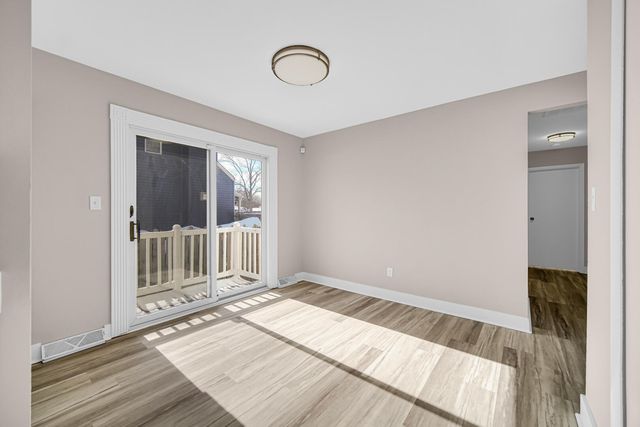 1409 E North Street, Hobart, IN 46342