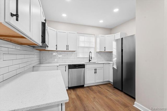 13368 Maiden Street, Detroit, MI 48213