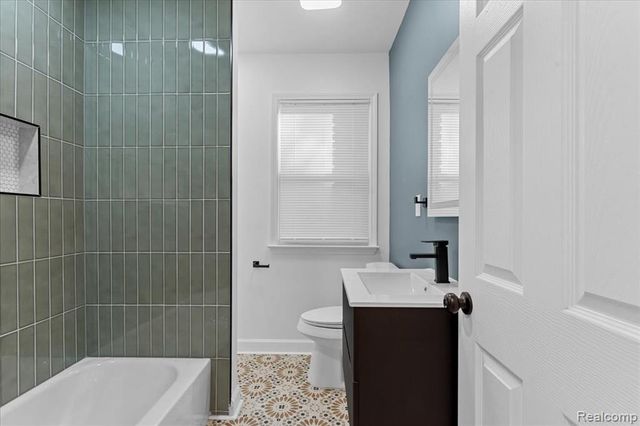 13368 Maiden Street, Detroit, MI 48213