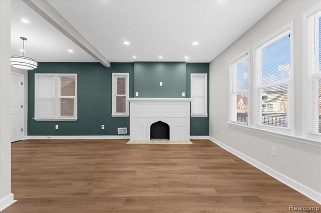 13368 Maiden Street, Detroit, MI 48213