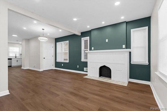 13368 Maiden Street, Detroit, MI 48213