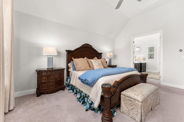 390 Double L DR, Dripping Springs, TX 78620