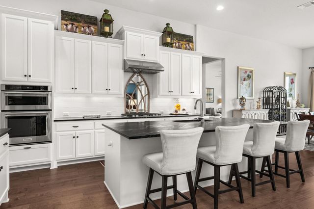 390 Double L DR, Dripping Springs, TX 78620