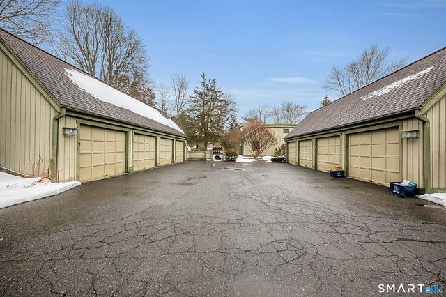 643 Heritage Village A, Southbury, CT 06488