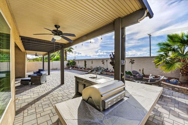 39313 Camino Las Hoyes, Indio, CA 92203