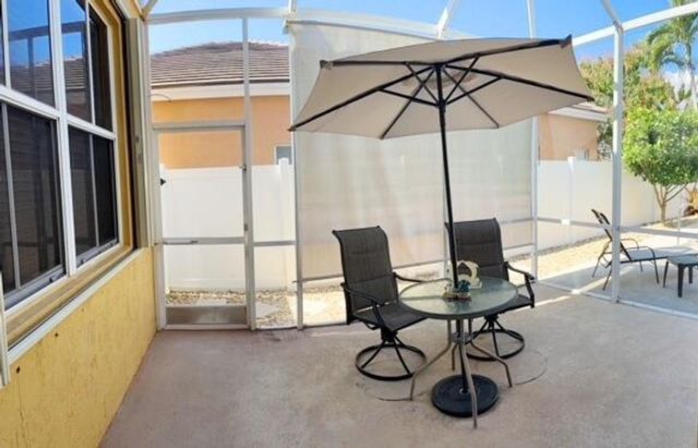 668 Willow Bend Road, Weston, FL 33327