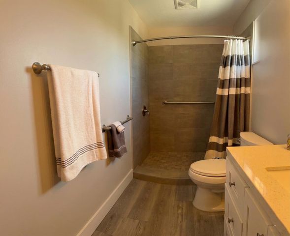 668 Willow Bend Road, Weston, FL 33327