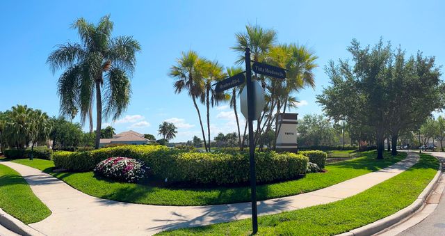 668 Willow Bend Road, Weston, FL 33327