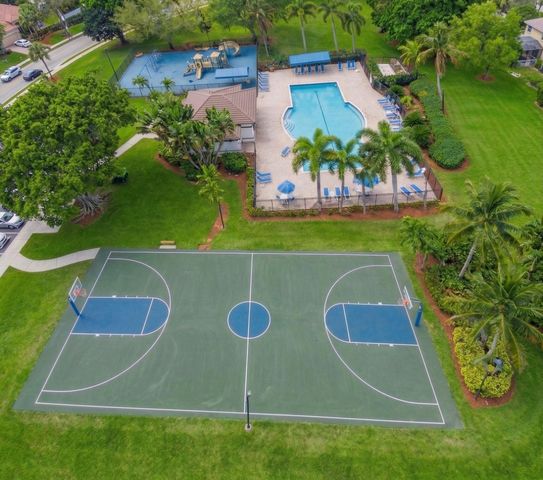 668 Willow Bend Road, Weston, FL 33327