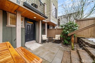 1122 N 92nd Street #B, Seattle, WA 98103