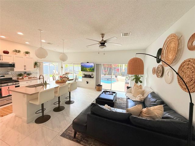 4021 SW 153rd Ave, Miramar, FL 33027