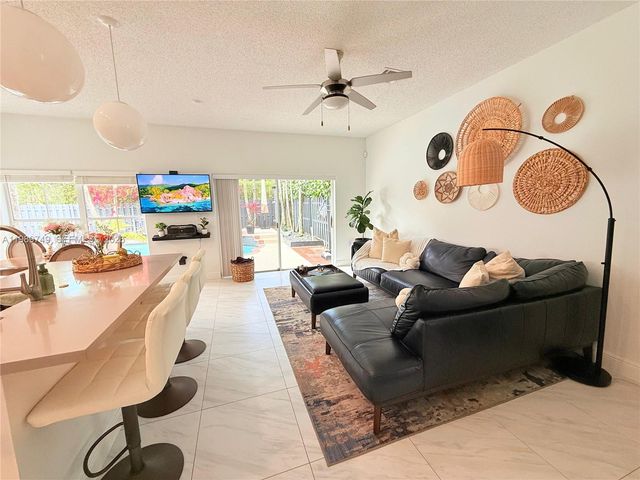 4021 SW 153rd Ave, Miramar, FL 33027