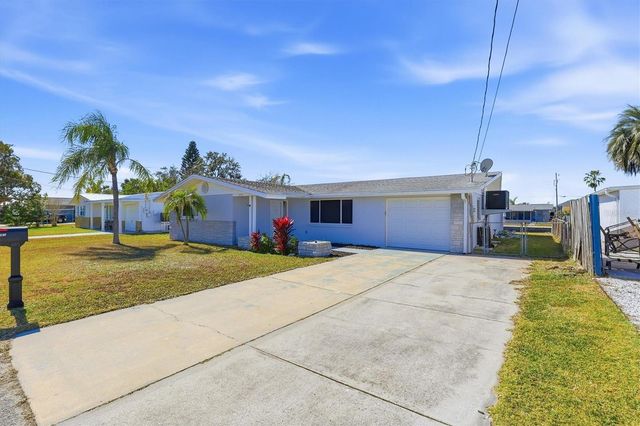 13701 MARIA DRIVE, Hudson, FL 34667