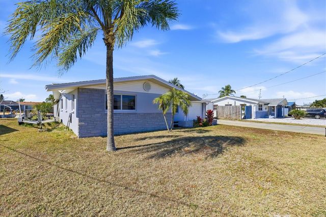 13701 MARIA DRIVE, Hudson, FL 34667