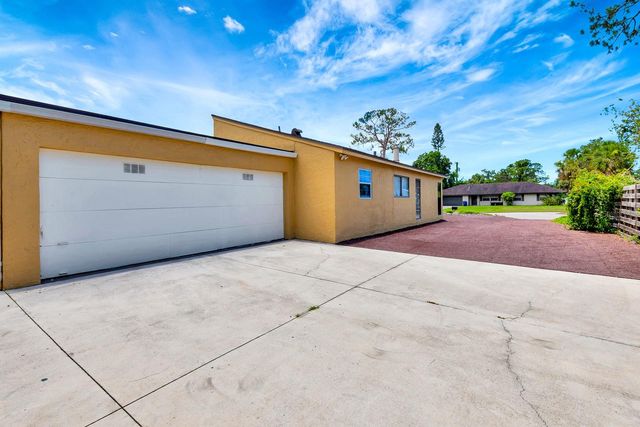 2315 RIVERWOOD PINES DRIVE, Sarasota, FL 34231