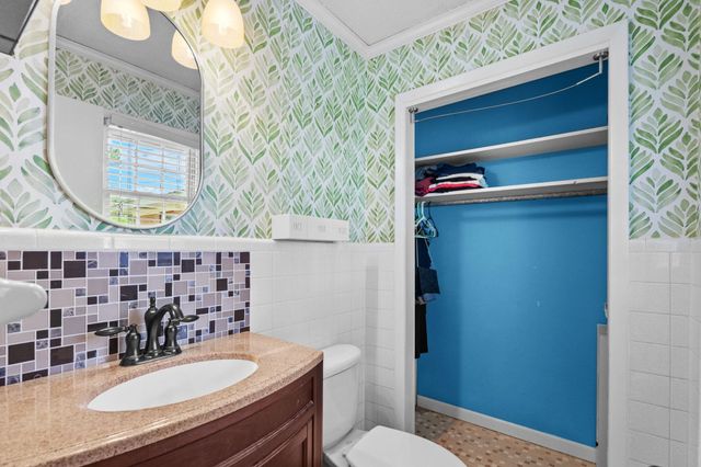 105 Twin City Circle, Loris, SC 29569
