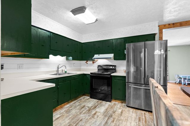 105 Twin City Circle, Loris, SC 29569
