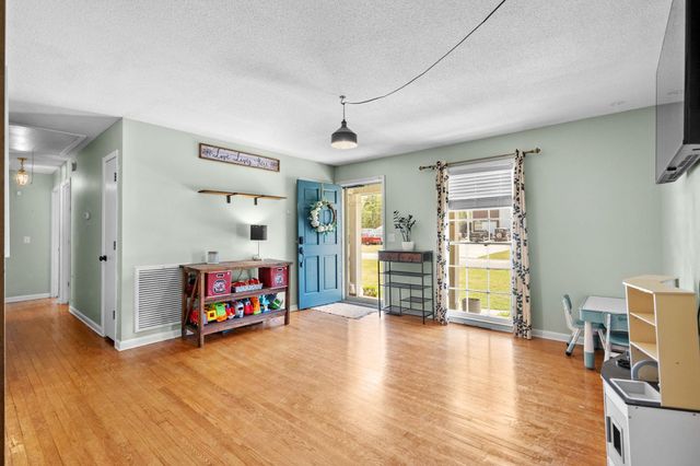 105 Twin City Circle, Loris, SC 29569