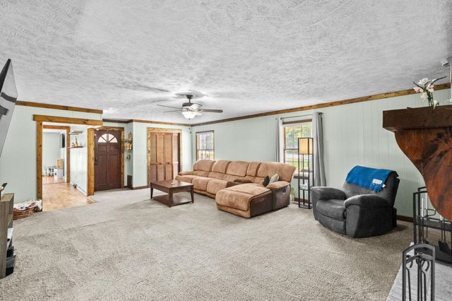 105 Twin City Circle, Loris, SC 29569